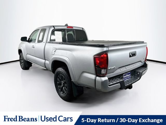Used 2022 Toyota Tacoma SR5 AWD/4WD image 6