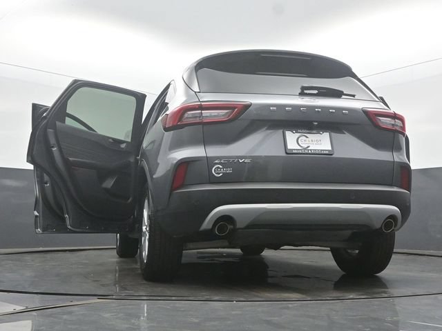 Used 2025 Ford Escape Active AWD/4WD image 62