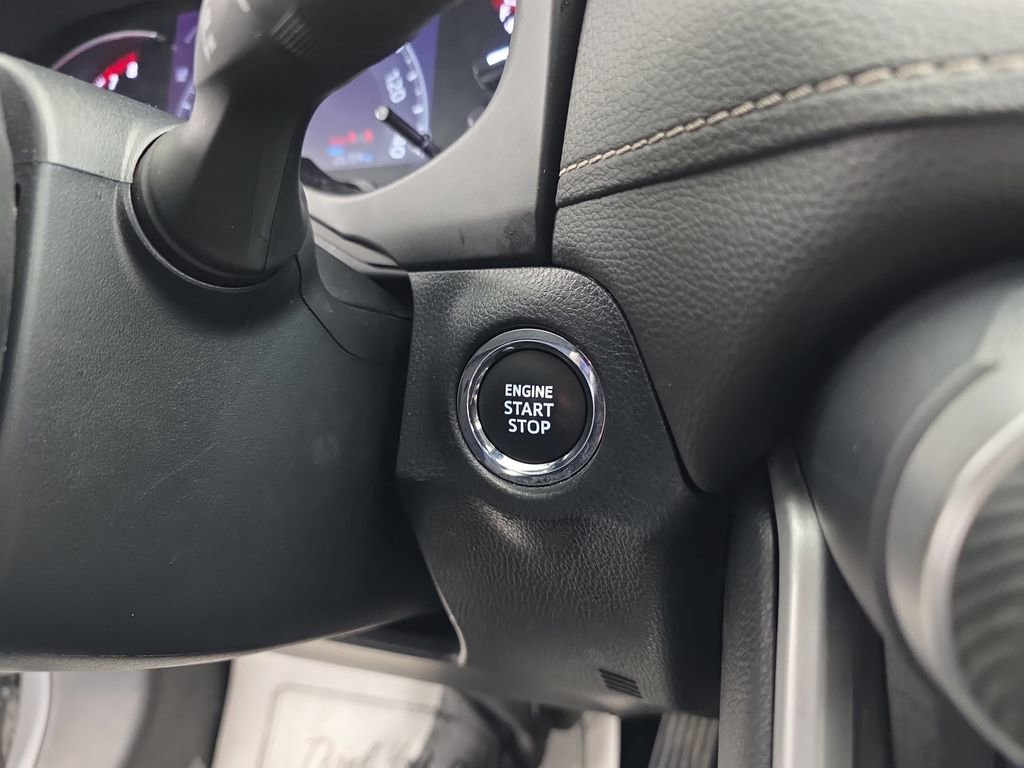 Used 2024 Toyota RAV4 XLE image 33