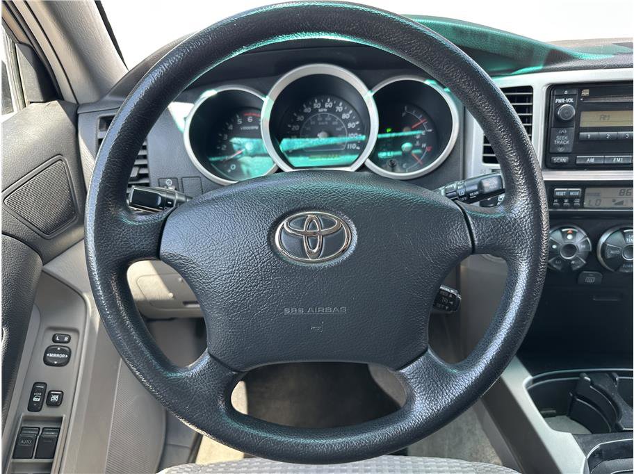 Used 2007 Toyota 4Runner SR5 AWD/4WD image 20