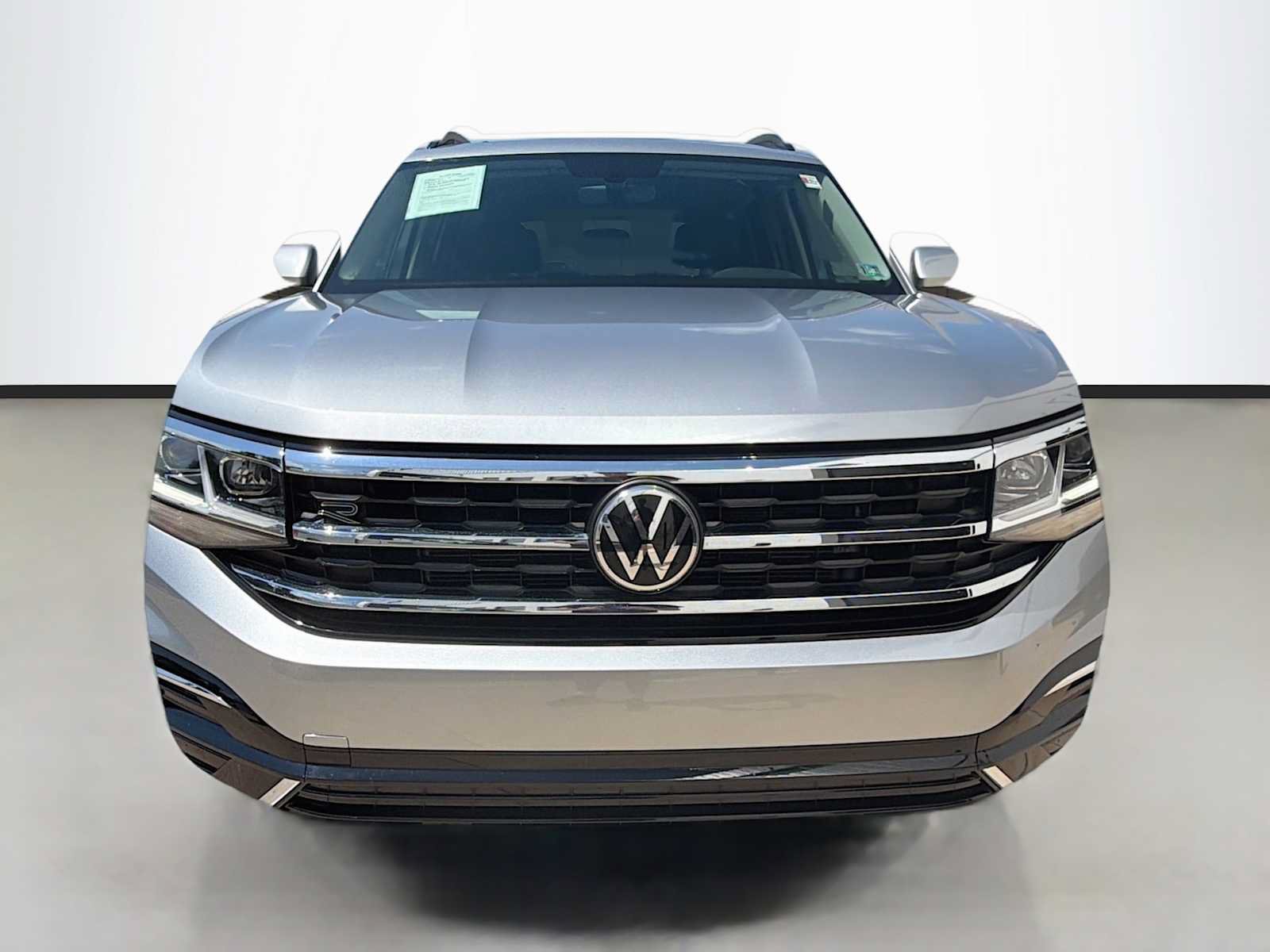 Used 2021 Volkswagen Atlas SE w/ Panoramic Sunroof Package AWD/4WD image 2