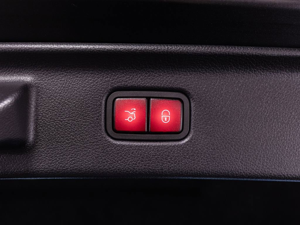 Used 2024 Mercedes-Benz S 63 AMG S image 35