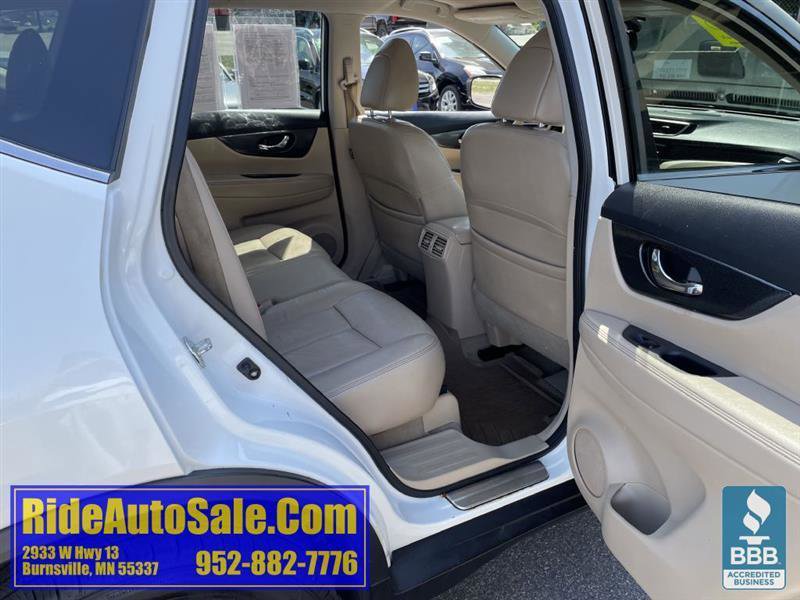Used 2015 Nissan Rogue SL w/ SL Premium Package AWD/4WD image 16