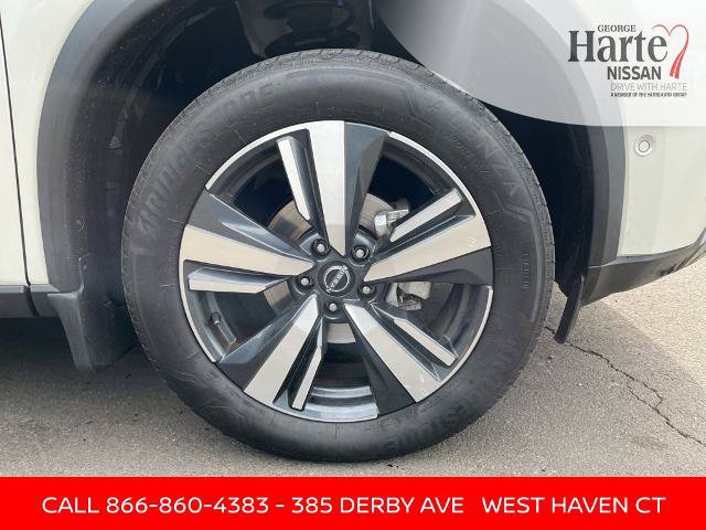 Certified 2023 Nissan Rogue SL w/ SL Premium Package AWD/4WD image 9