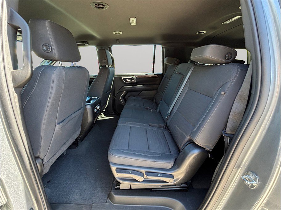 Used 2022 GMC Yukon XL SLE w/ Gmc Pro Safety Plus Package image 36