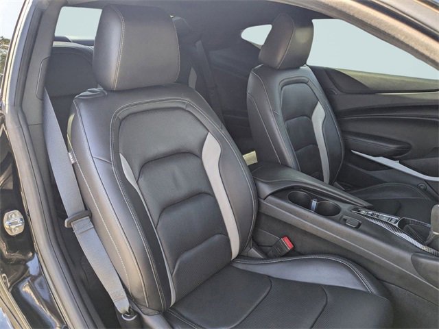 Used 2021 Chevrolet Camaro LT w/ 1LE Track Performance Package image 21