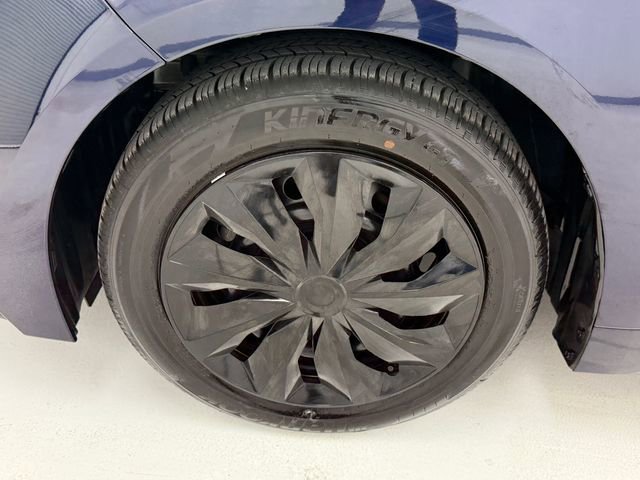 Used 2025 Toyota Corolla LE image 7