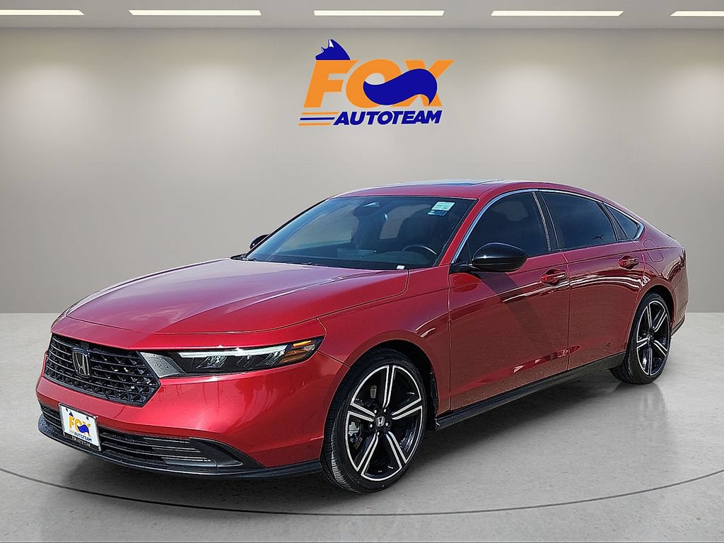 Used 2024 Honda Accord Sport image 1