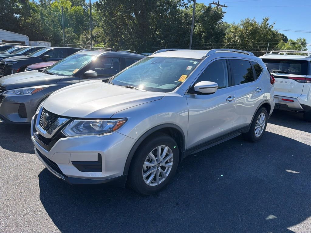Used 2020 Nissan Rogue SV FWD image 7