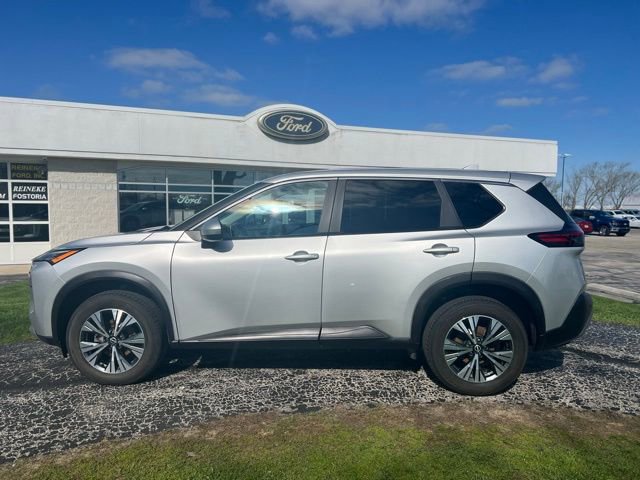 Used 2023 Nissan Rogue SV AWD/4WD image 5