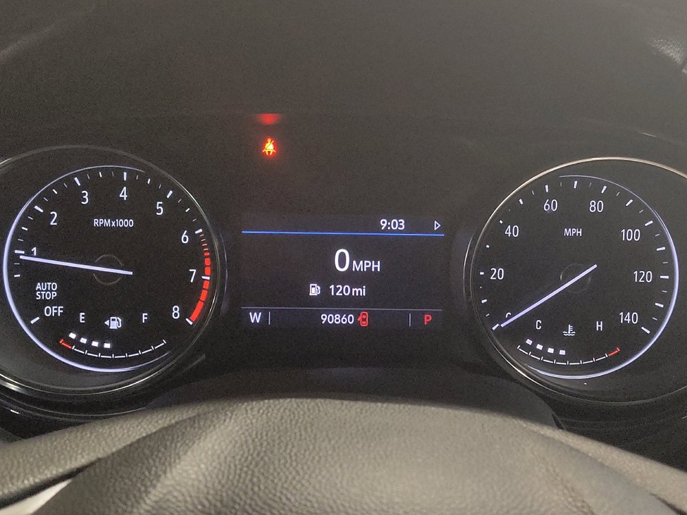 Used 2020 Buick Encore GX Preferred w/ Cold Weather Comfort Package FWD image 23