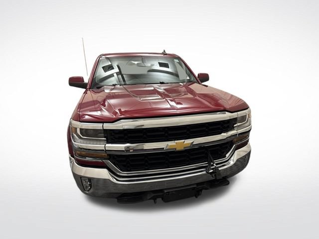 Used 2018 Chevrolet Silverado 1500 LT w/ All Star Edition AWD/4WD image 2