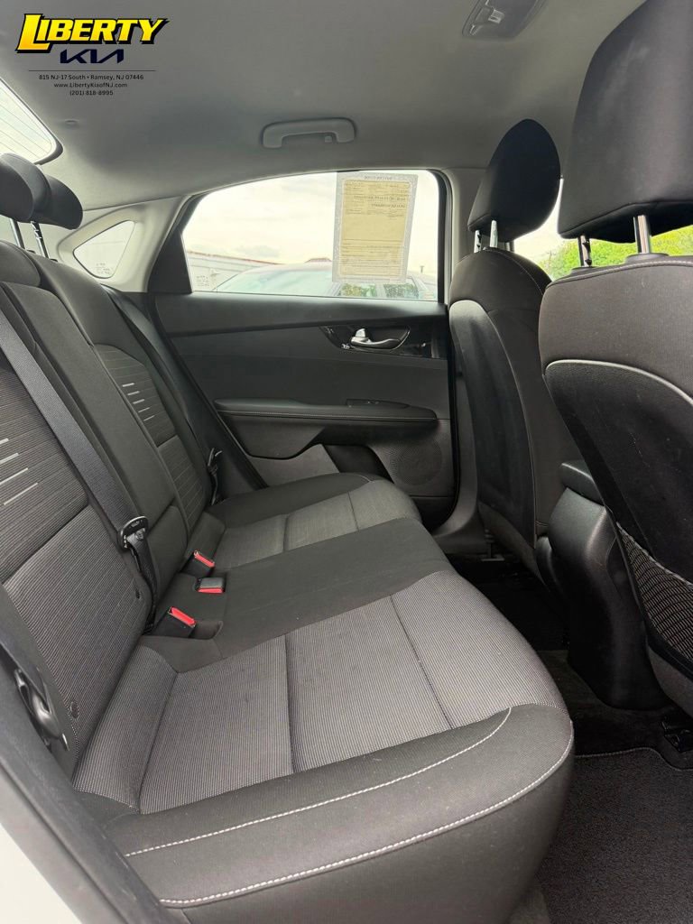Used 2019 Kia Forte S FWD image 10