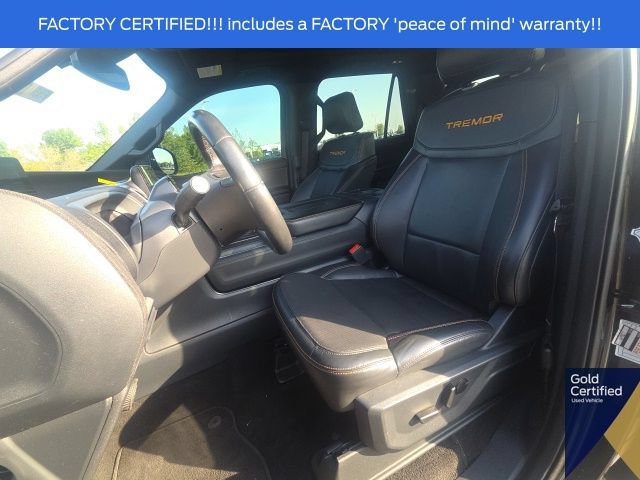 Used 2025 Ford Expedition Tremor AWD/4WD image 36