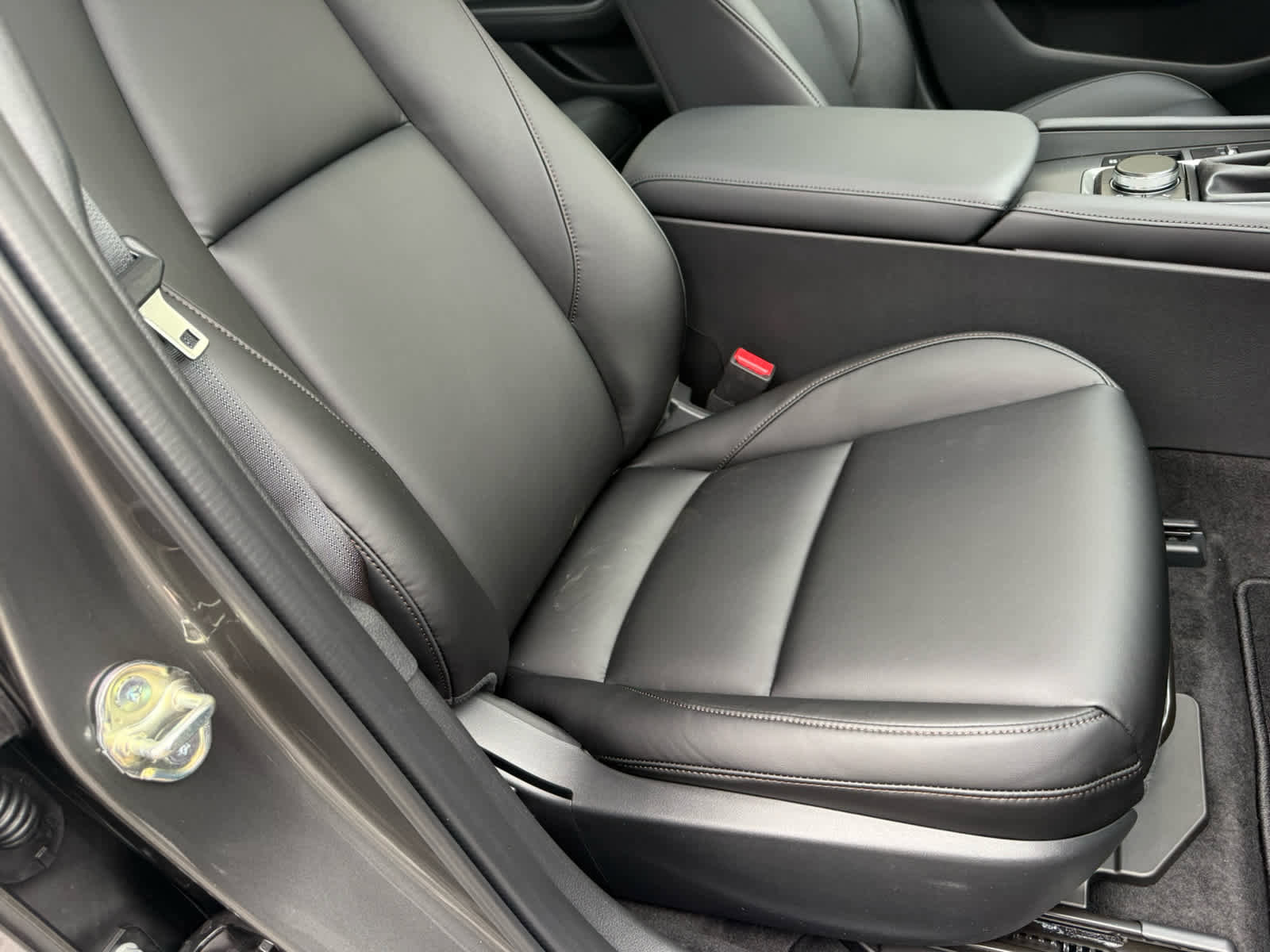 New 2026 MAZDA MAZDA3 2.5 S Sedan w/ Preferred Pkg image 8