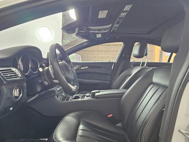 Used 2017 Mercedes-Benz CLS 550 4MATIC image 23
