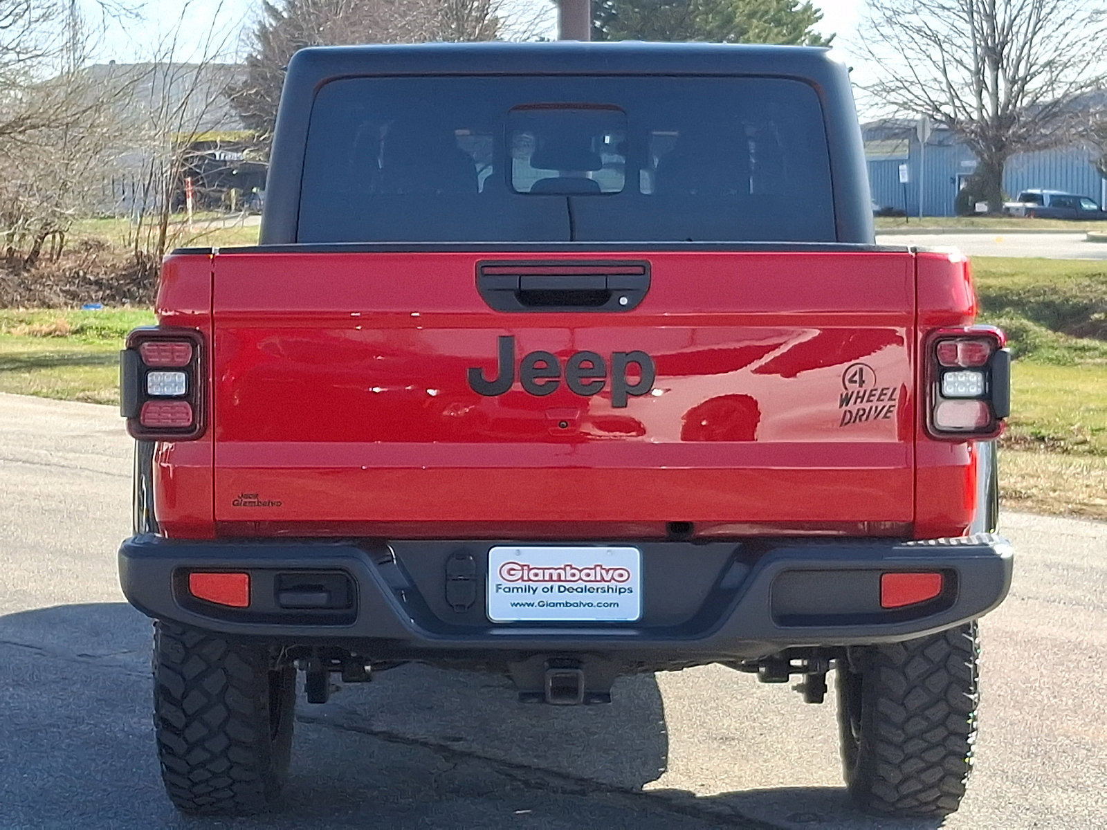 Certified 2024 Jeep Gladiator Willys image 6