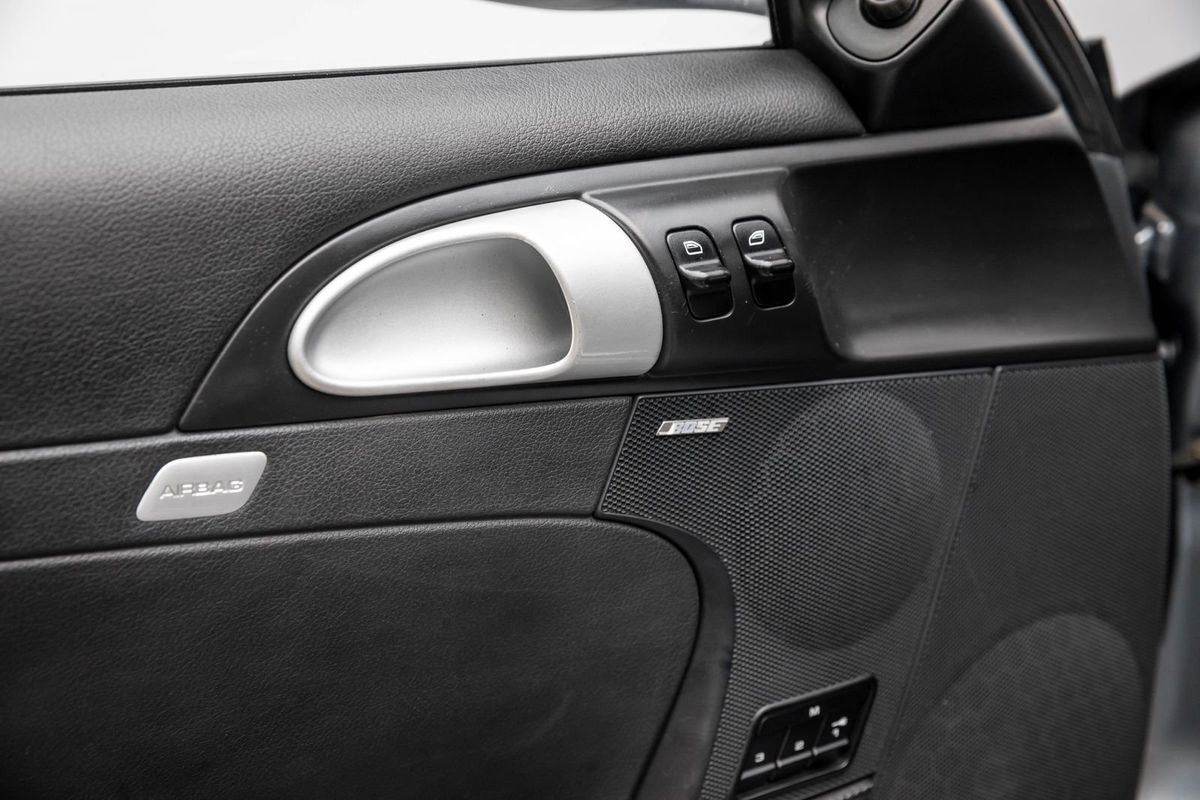 Used 2006 Porsche Cayman S image 33