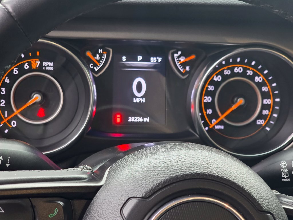 Used 2019 Jeep Wrangler Sport AWD/4WD image 14