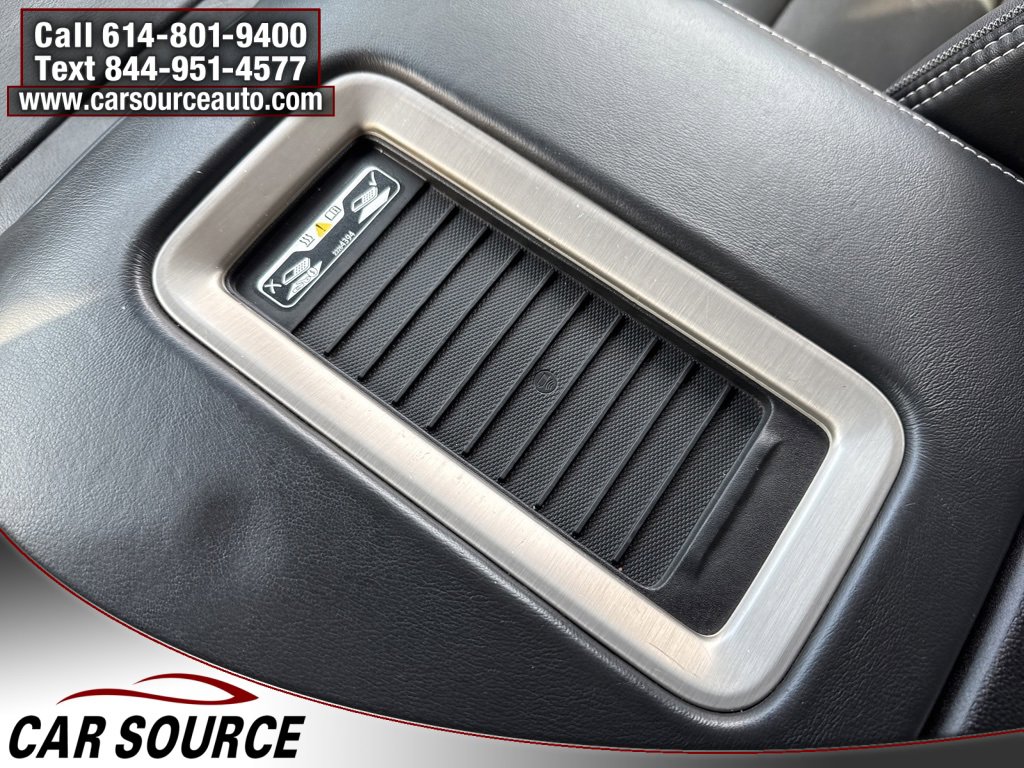 Used 2016 GMC Yukon Denali w/ Open Road Package image 38