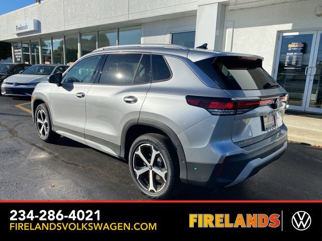 New 2025 Volkswagen Tiguan SE image 11