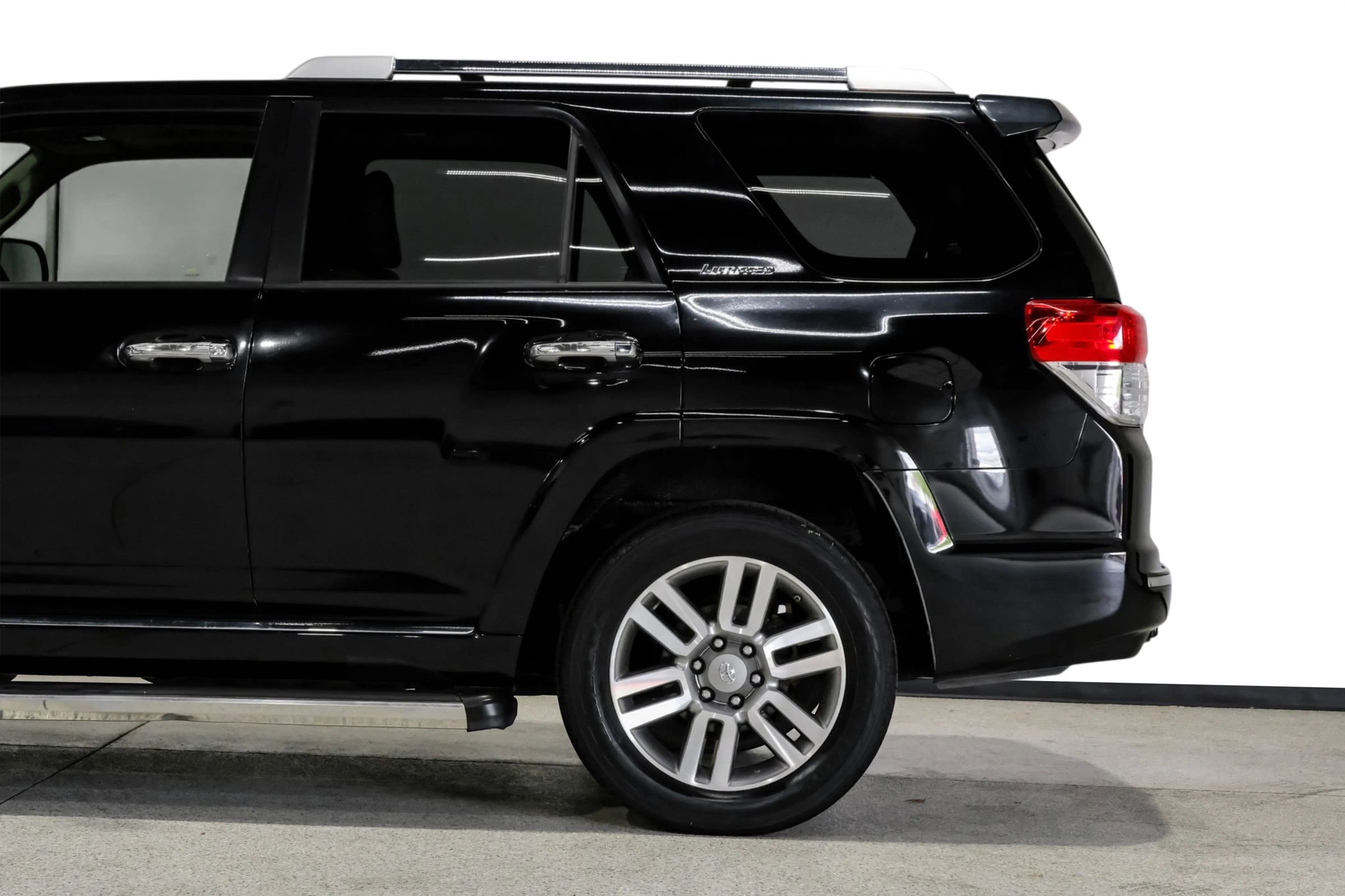 Used 2012 Toyota 4Runner Limited image 16