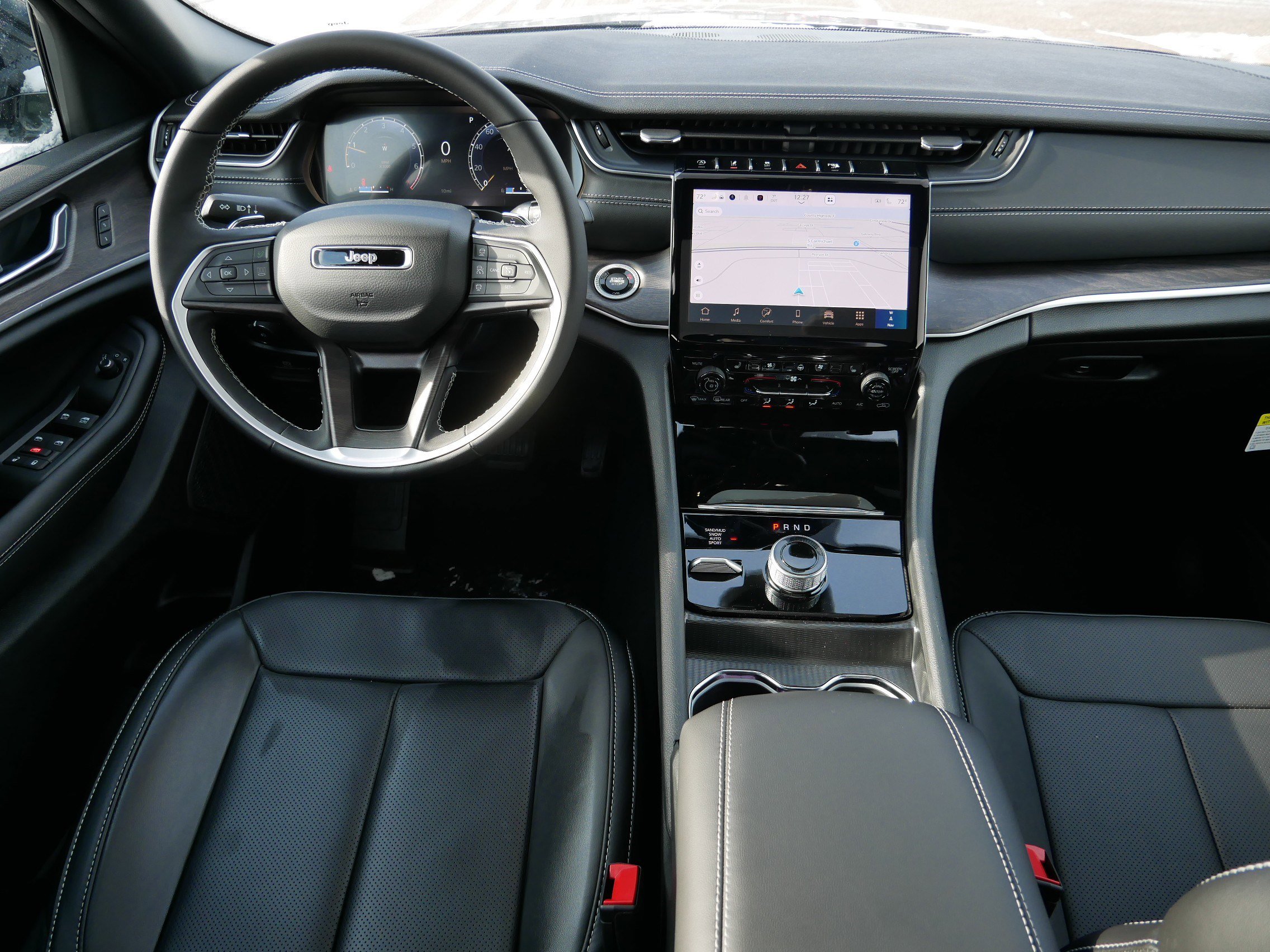 New 2025 Jeep Grand Cherokee L Limited image 10