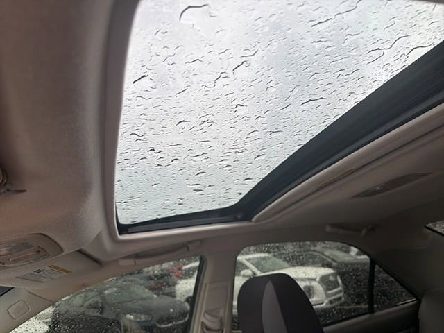 Used 2005 Toyota Camry XLE image 6