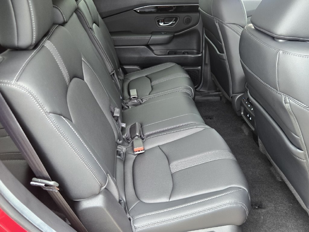 Certified 2026 Honda Pilot EX-L image 17