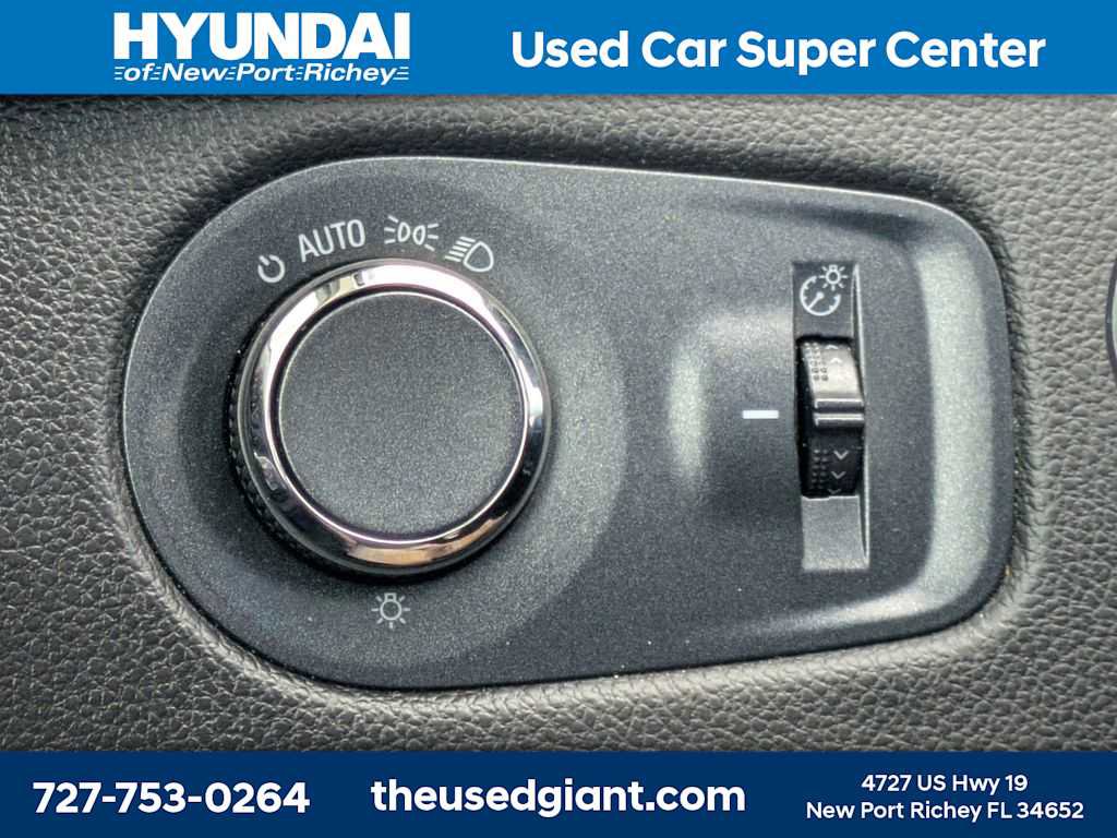 Used 2014 Cadillac SRX Luxury FWD image 31