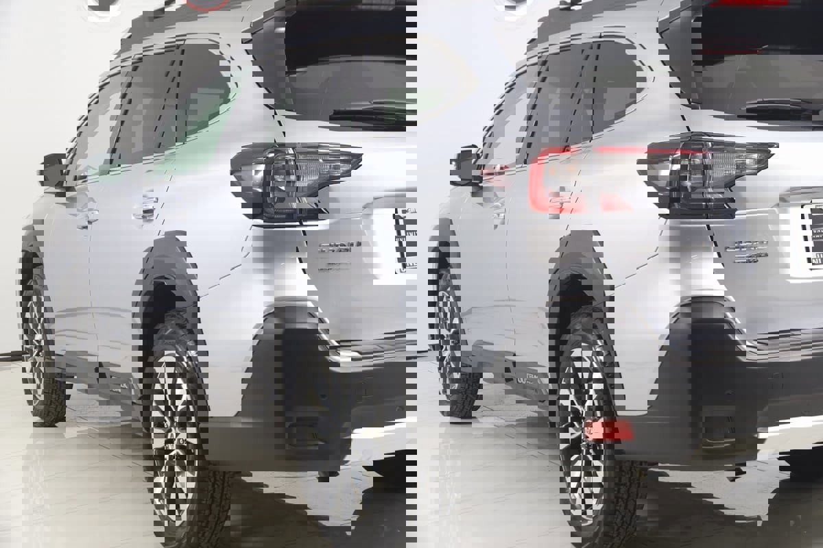 Used 2025 Subaru Outback Touring XT image 26