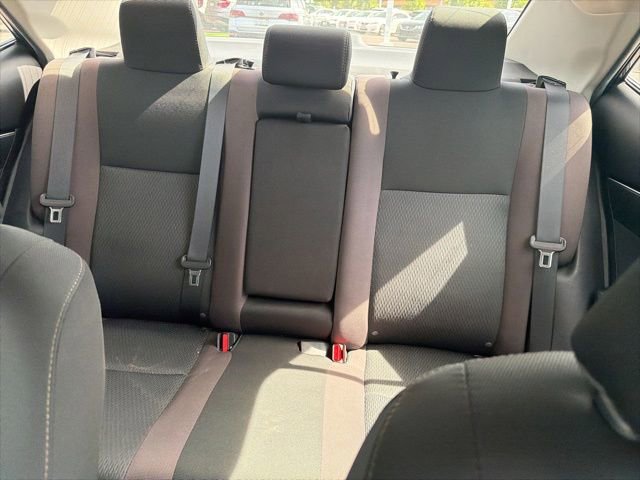 Used 2018 Toyota Corolla LE FWD image 11