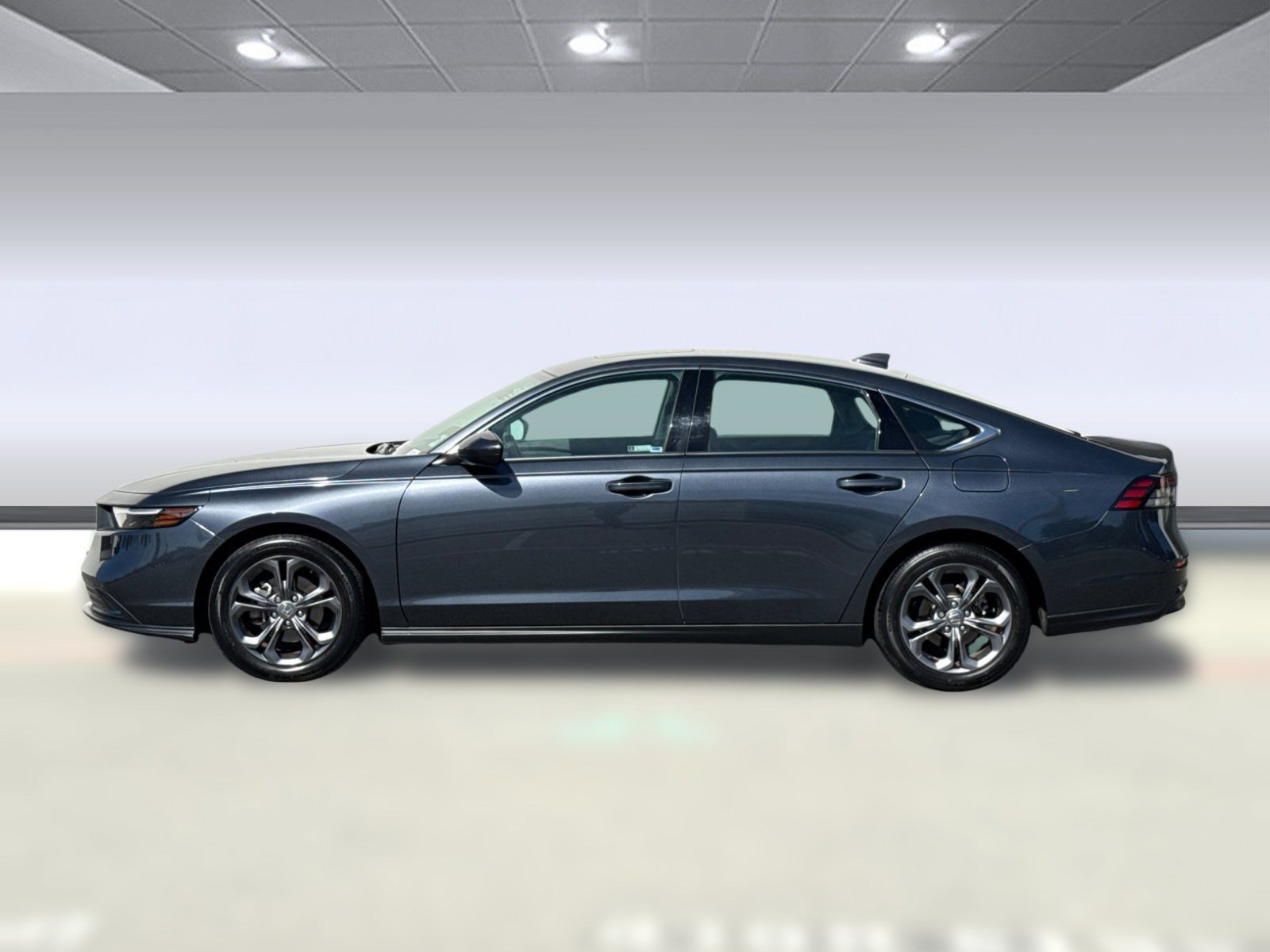 Certified 2023 Honda Accord EX image 2
