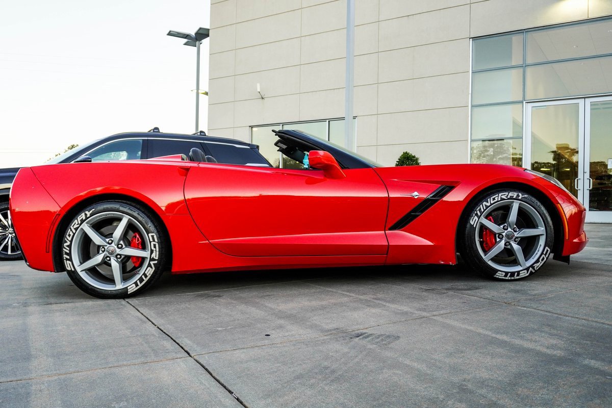 Used 2014 Chevrolet Corvette Stingray Convertible image 8