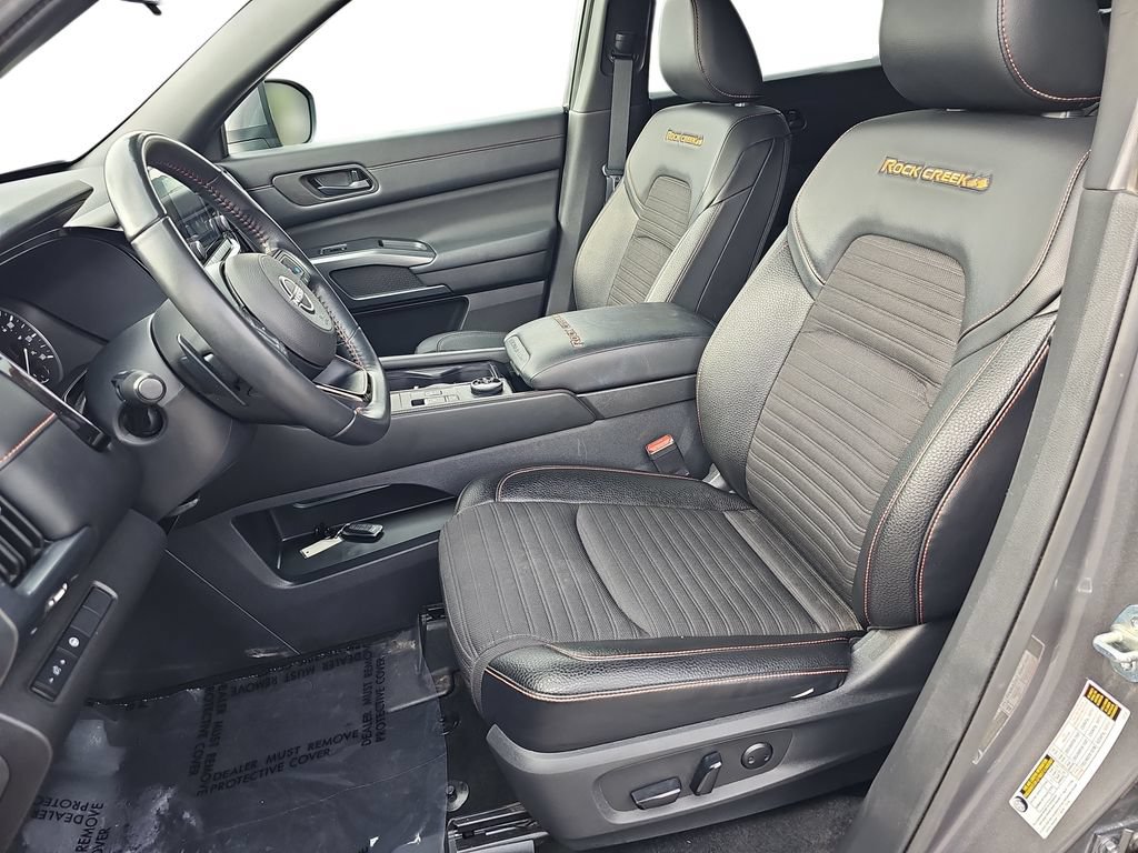 Used 2024 Nissan Pathfinder Rock Creek AWD/4WD image 15