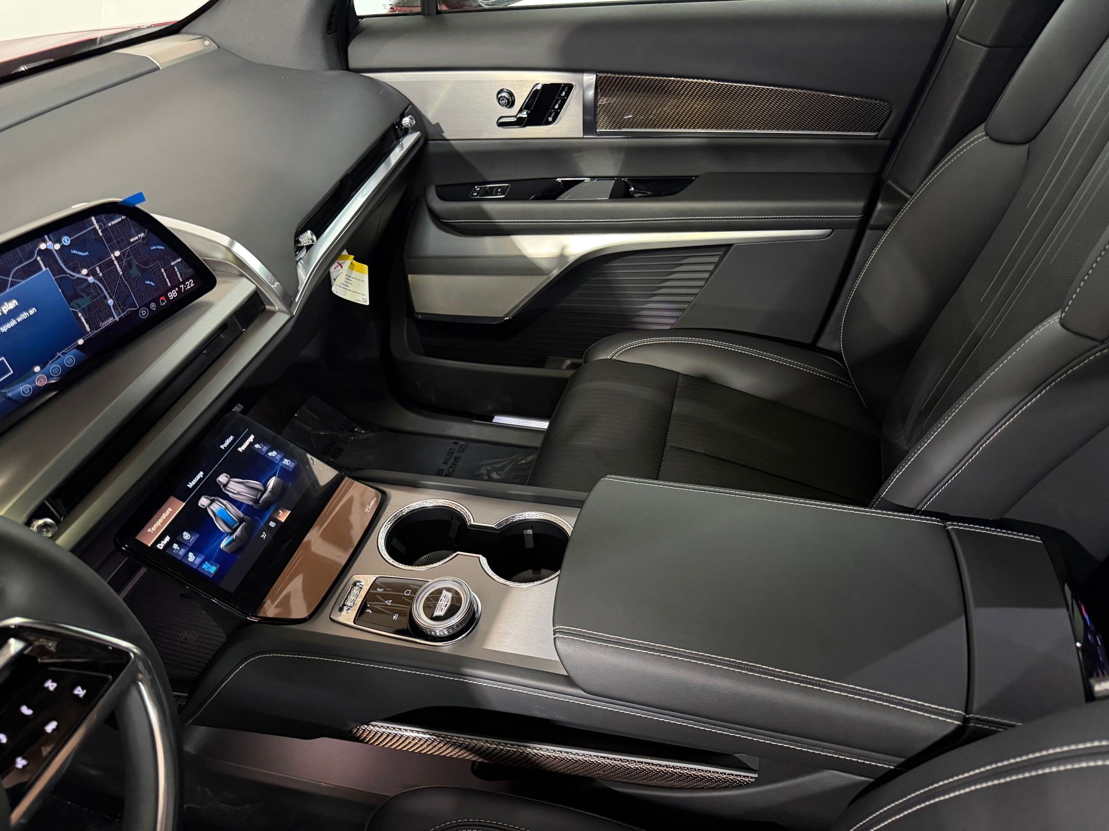 New 2026 Cadillac Vistiq Sport AWD/4WD image 40
