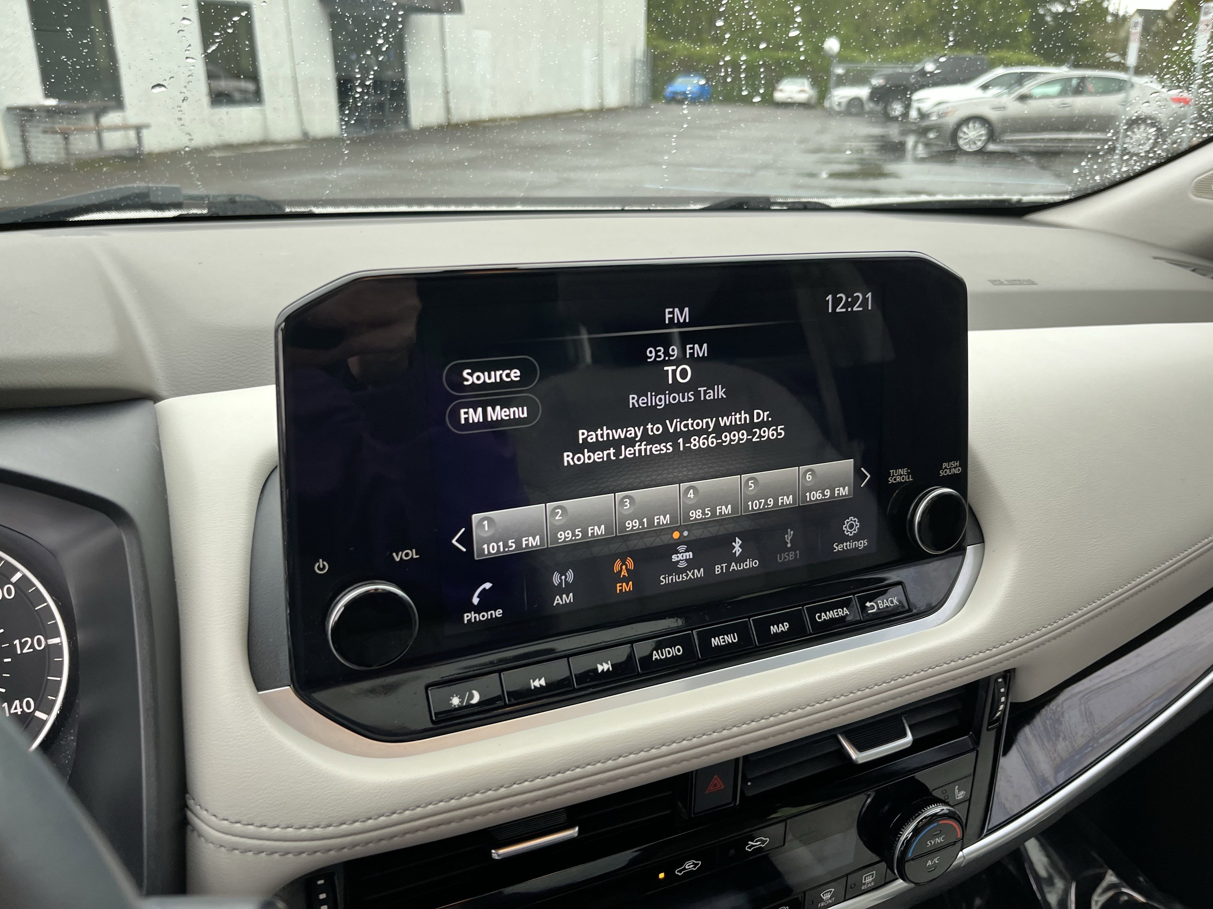 Used 2023 Nissan Rogue SL w/ SL Premium Package AWD/4WD image 22