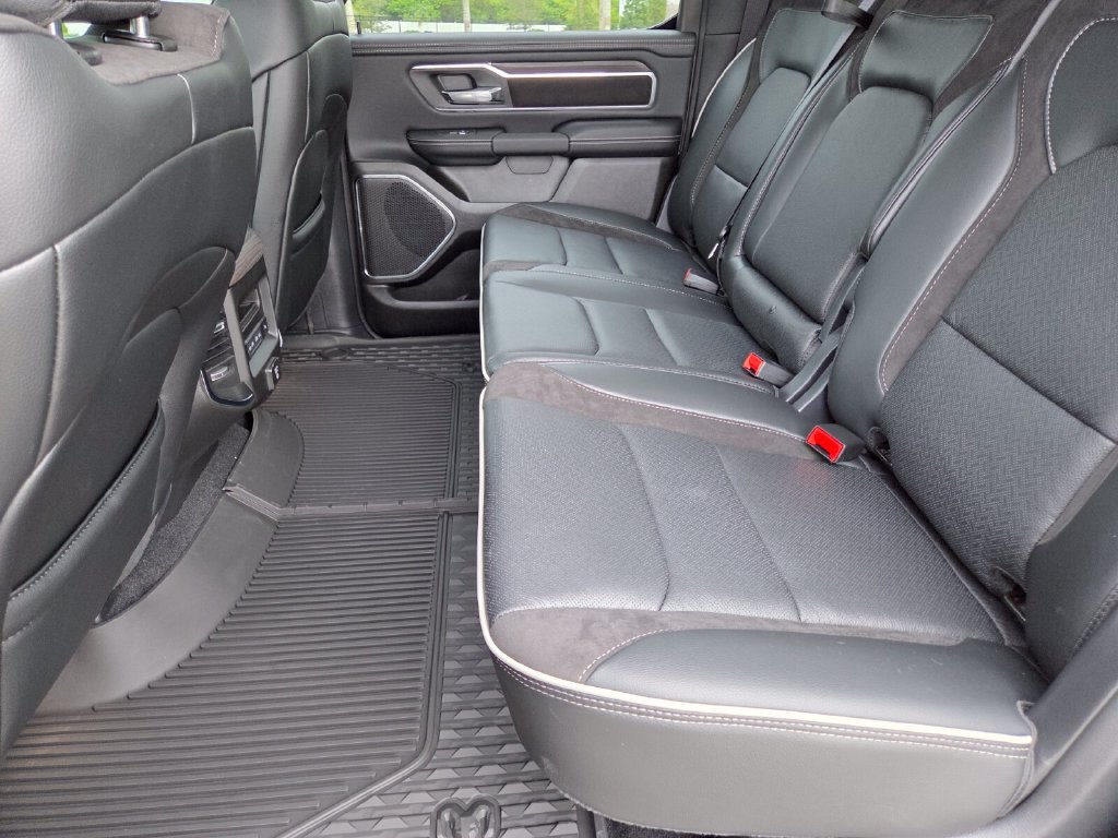 New 2027 RAM 1500 Laramie AWD/4WD image 22