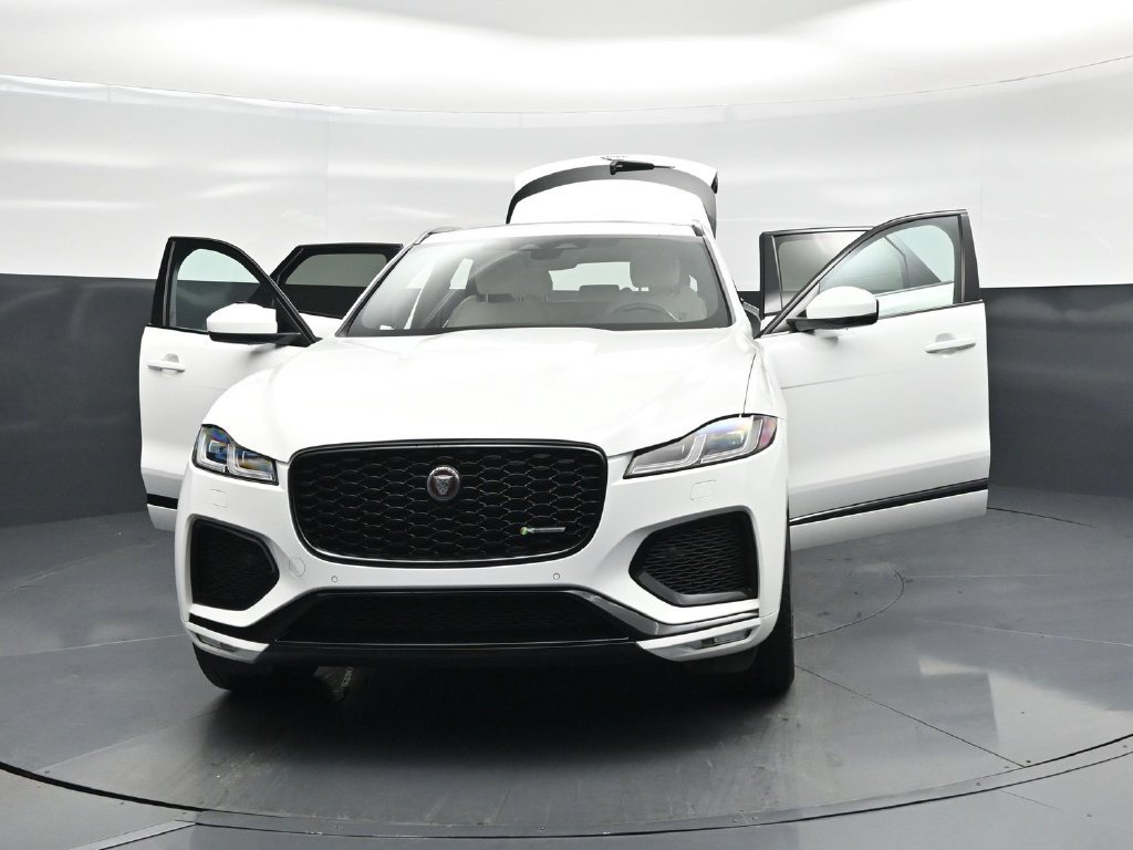 Used 2023 Jaguar F-PACE R-Dynamic S AWD/4WD image 30