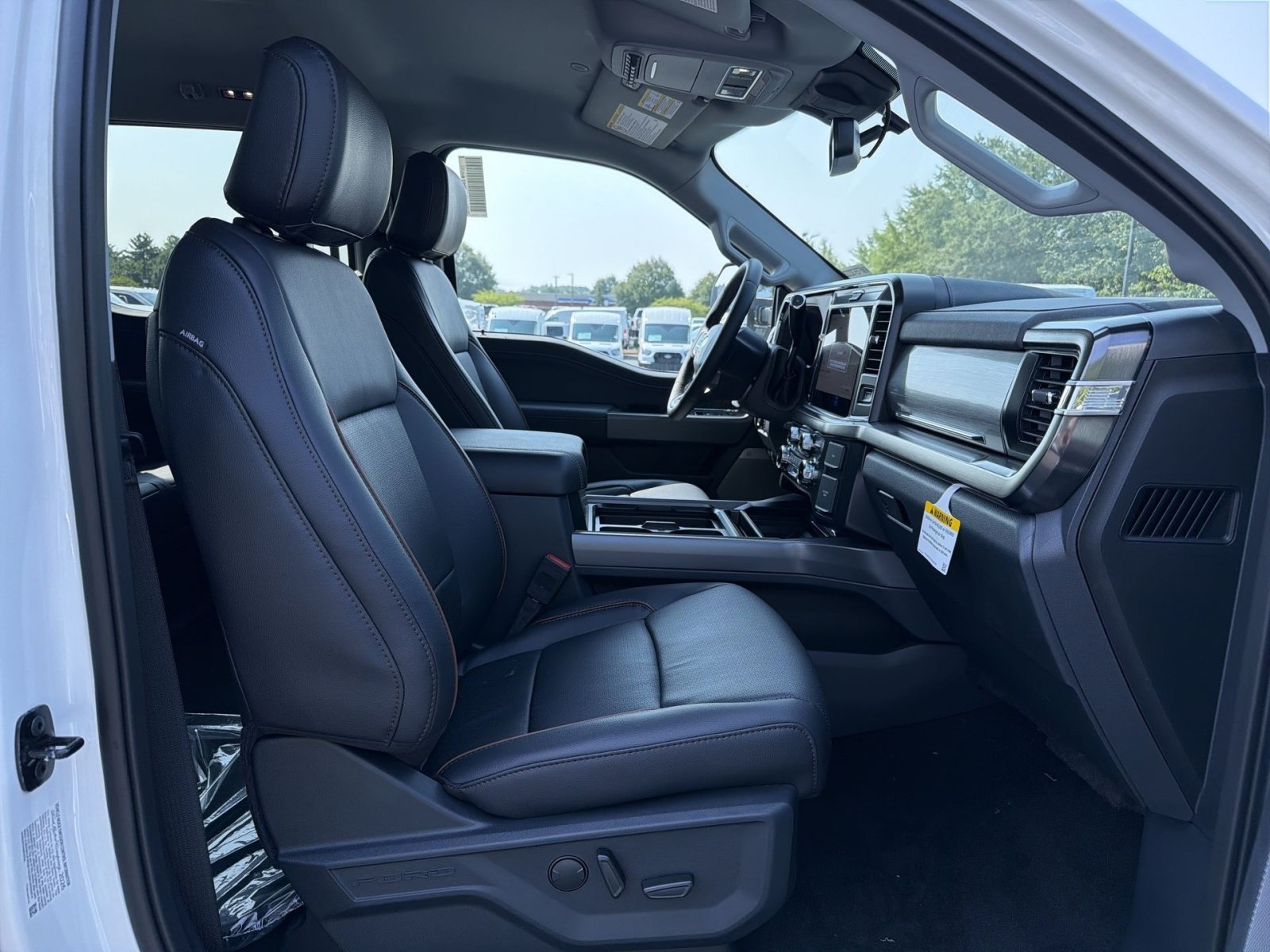 New 2026 Ford F250 Lariat w/ Chrome Package AWD/4WD image 24