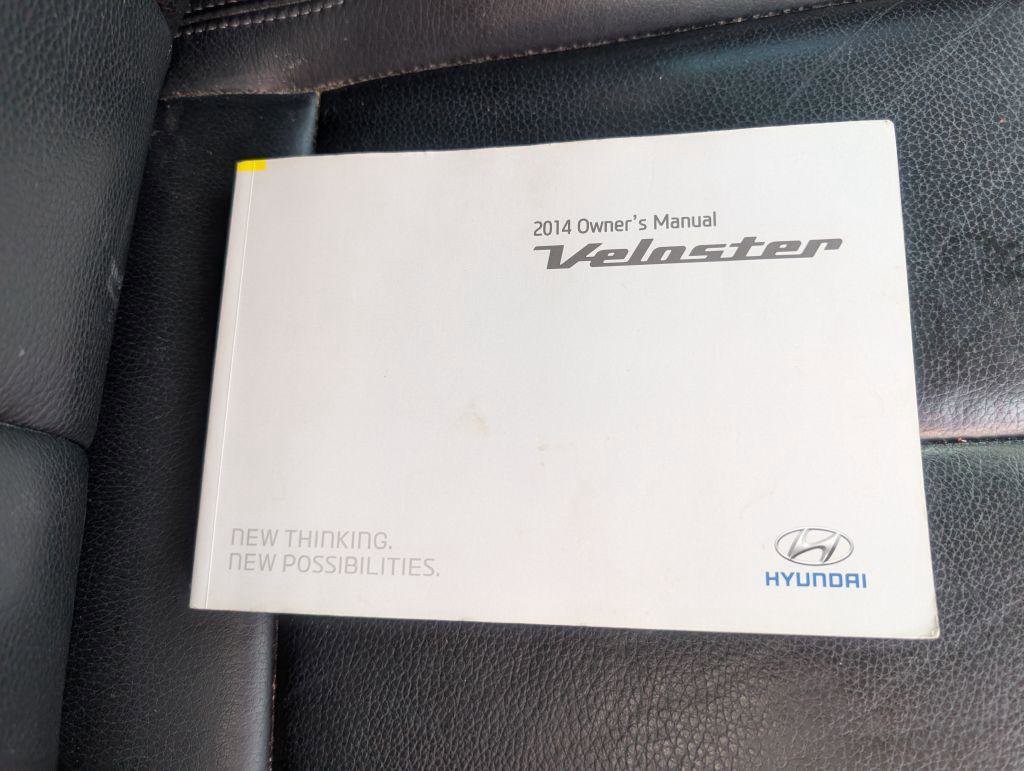Used 2014 Hyundai Veloster RE:FLEX Edition image 15