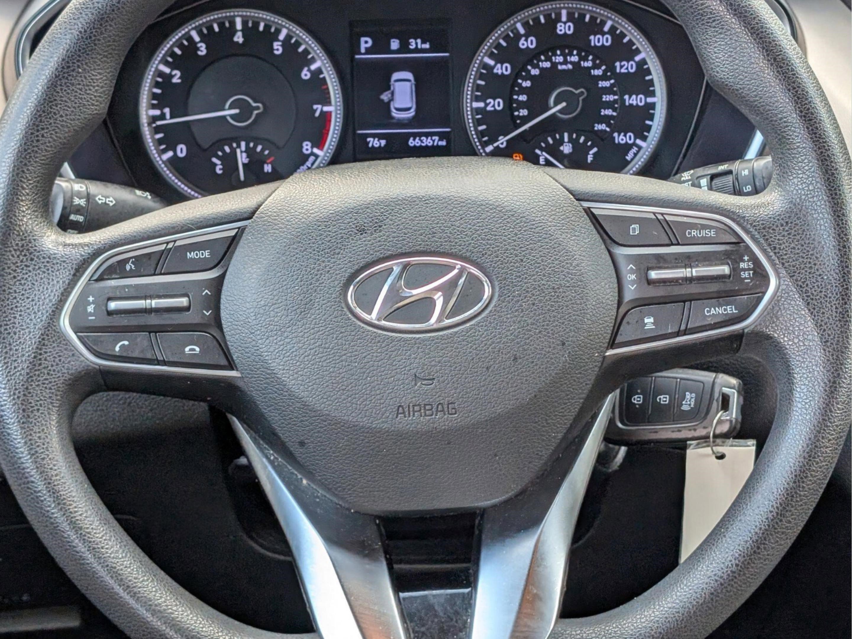Used 2020 Hyundai Santa Fe SE image 33