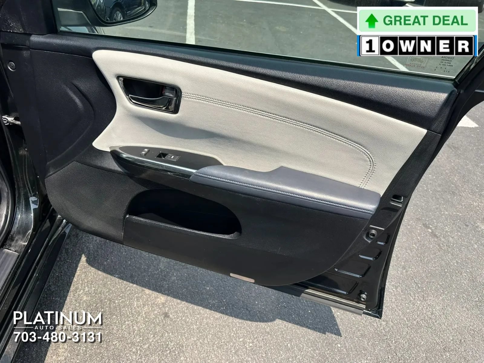 Used 2013 Toyota Avalon XLE Touring FWD image 16