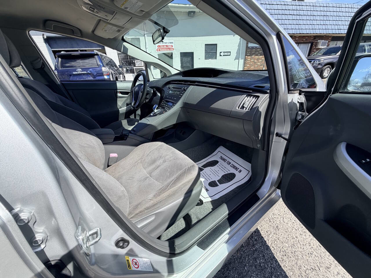 Used 2010 Toyota Prius Two image 10