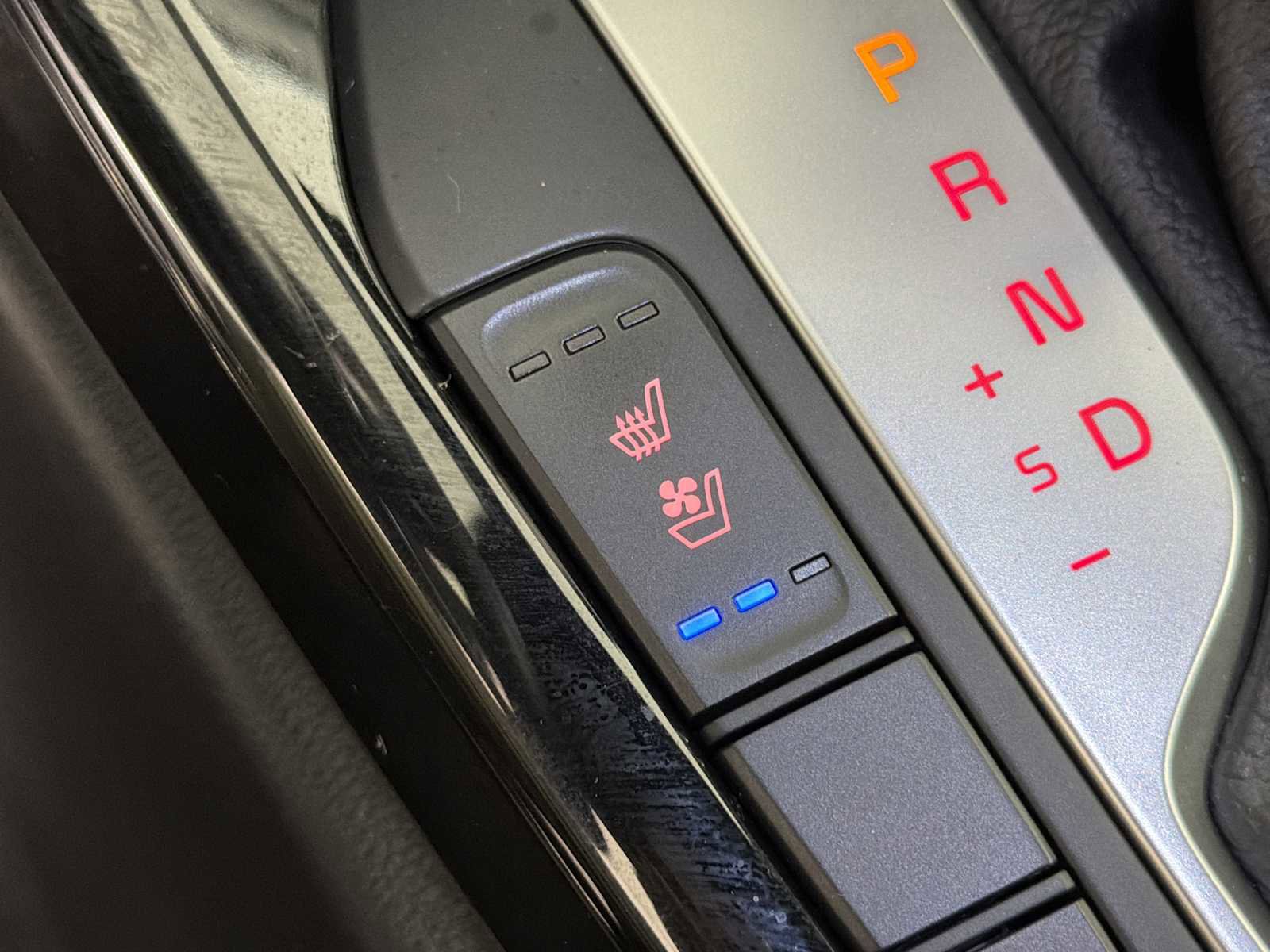 Used 2023 Kia Forte GT w/ GT2 Package image 30