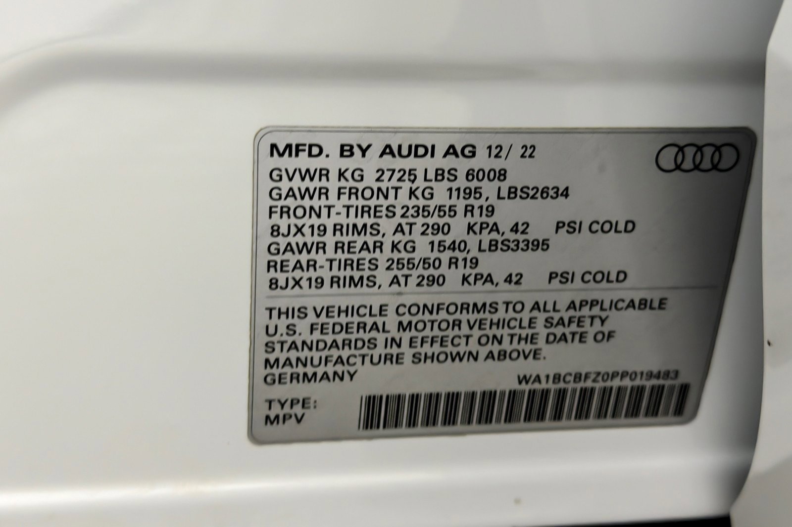 Used 2023 Audi Q4 e-tron Premium Plus w/ Premium Plus image 28