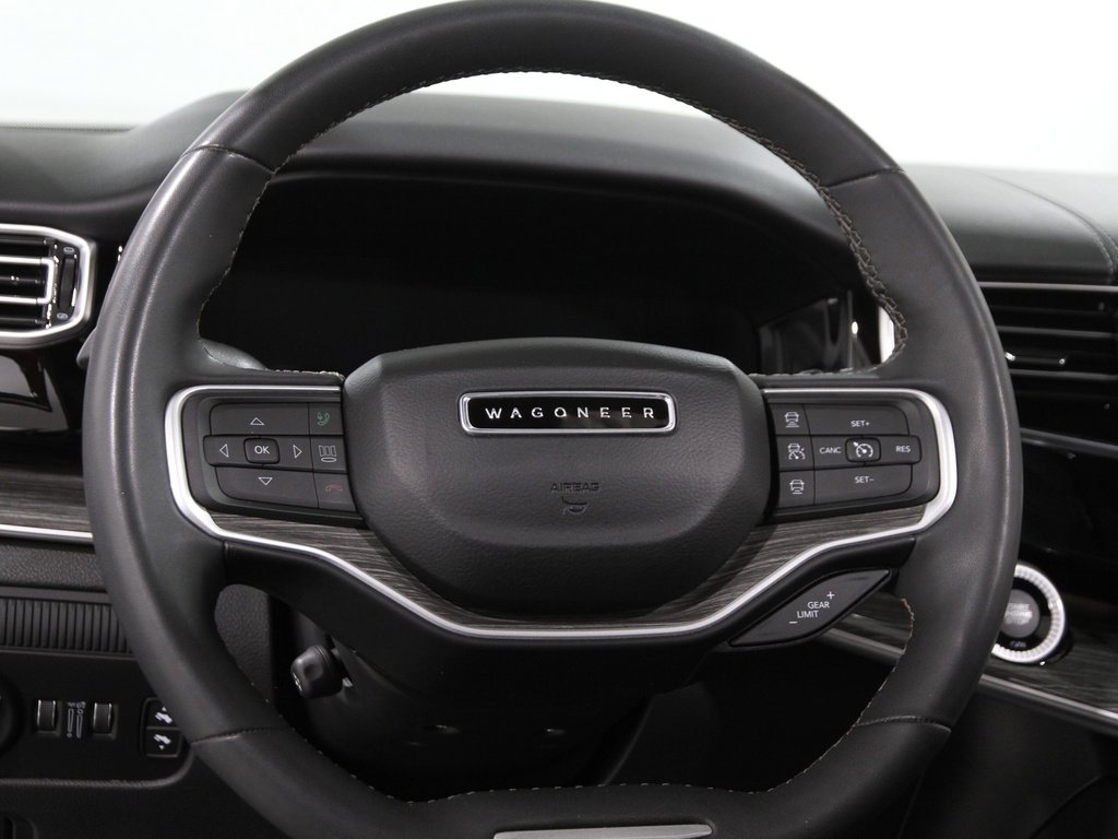 Used 2022 Jeep Wagoneer Series III w/ Premium Group I image 7