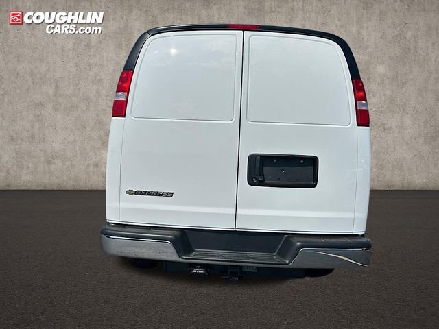 New 2025 Chevrolet Express 3500 Extended w/ Driver Convenience Package image 7