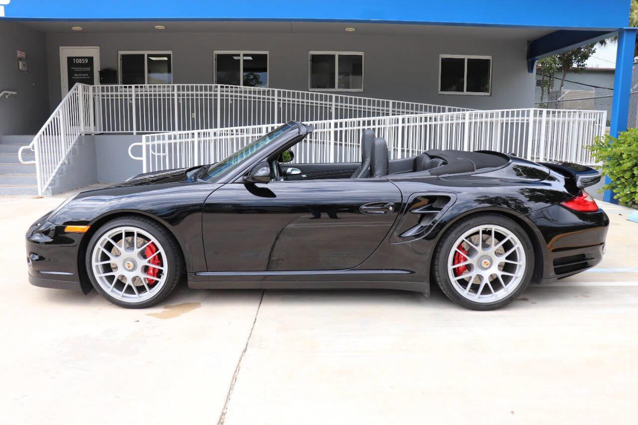 Used 2010 Porsche 911 Turbo AWD/4WD image 1