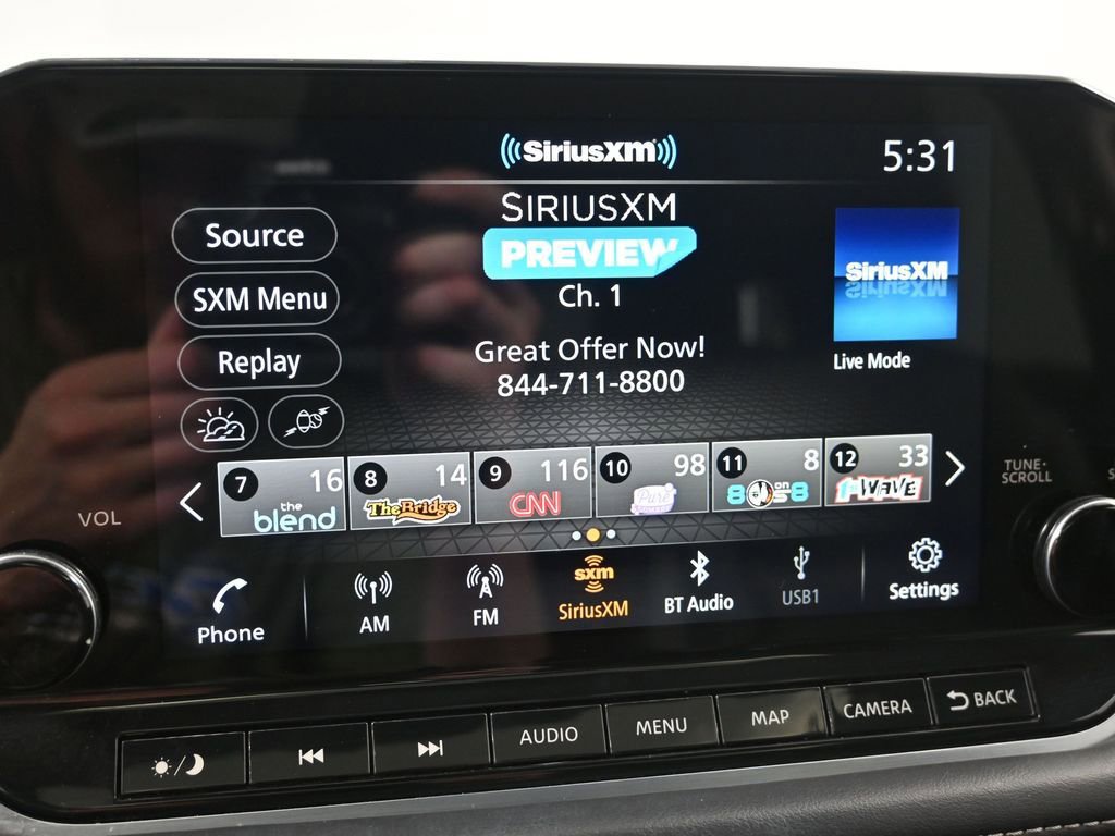 Used 2021 Nissan Rogue Platinum image 18